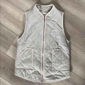 Gray Quilted Insulated Vest with Collared Neckline